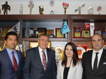 AEMDER Yönetim Kurulu'nun TÜSİAV Başkanı Sn. Veli Sarıtoprak ziyareti